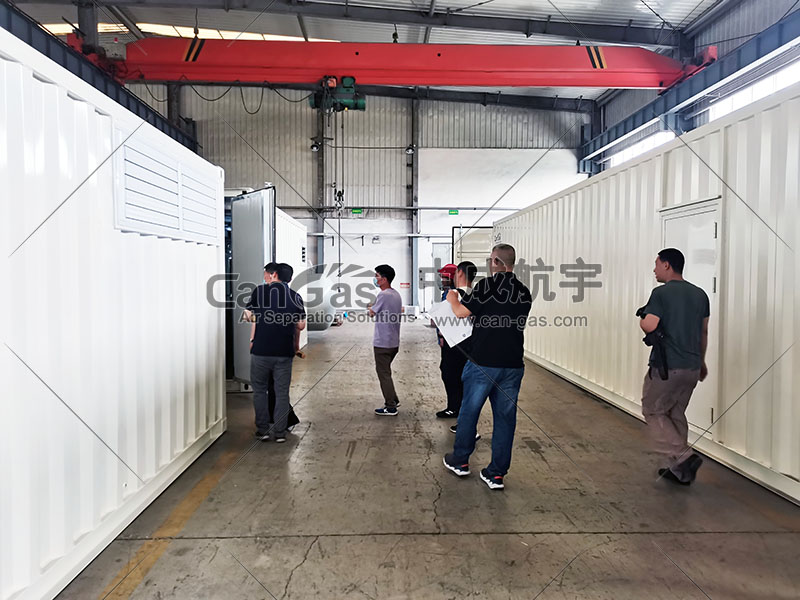 新疆客戶來(lái)訪3.jpg